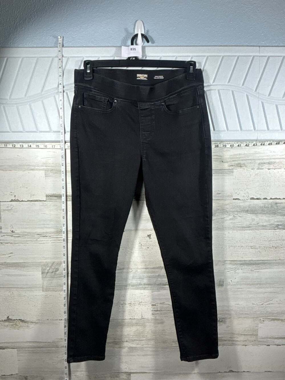 Signature by Levi Strauss & Co. Totally Shaping Pull-On Skinny Jeans Black